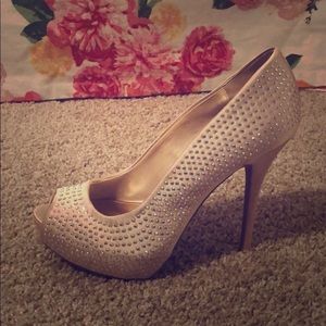 Jennifer Lopez Blush Bling Platform